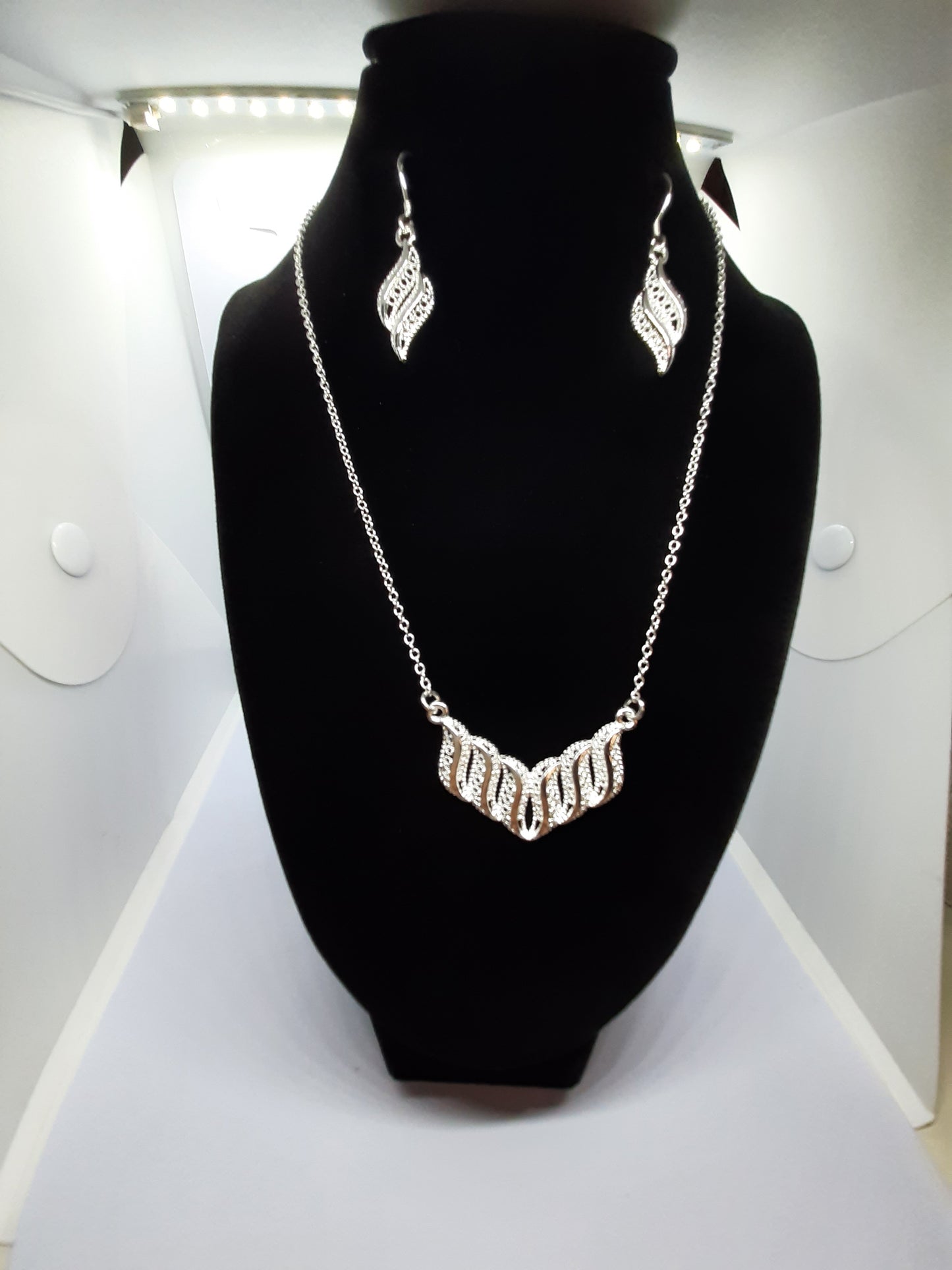 Parure Collier avec boucles d'oreilles en Argent 925 Sterling