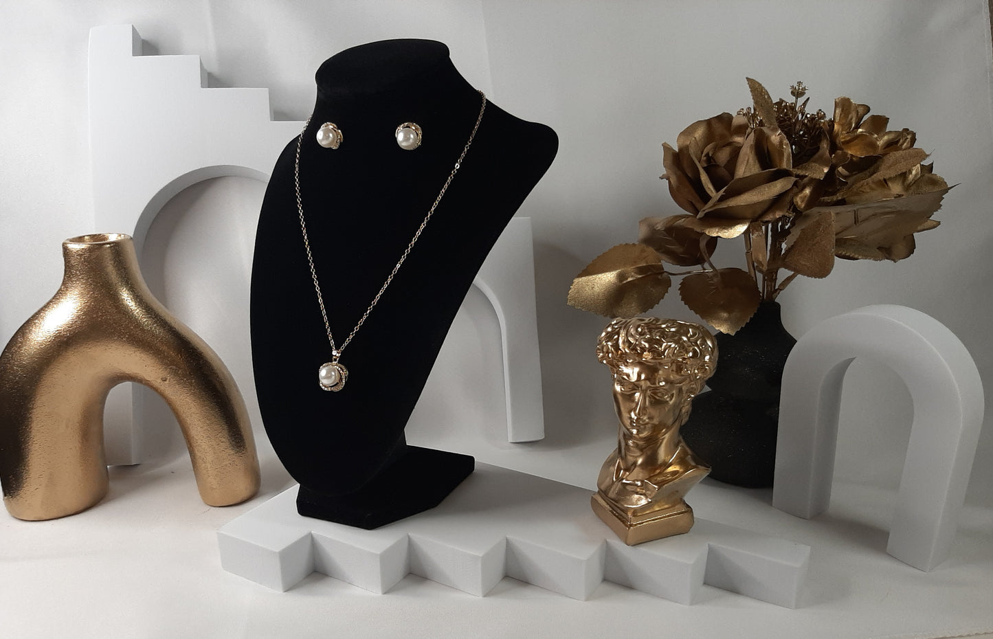 Parure Collier avec boucles d'oreille en perle